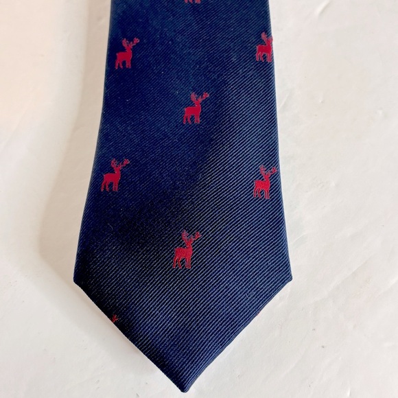 Tommy Hilfiger Navy Blue Red Buck Stag Deer Silk Neck Tie - Picture 3 of 7